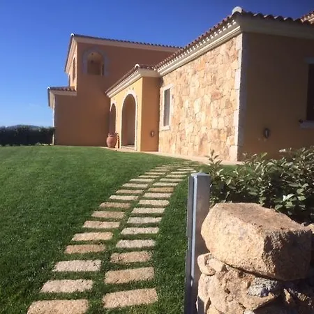 Arruli Casa de Férias