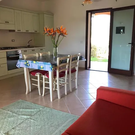 Casa de Férias Arruli San Teodoro (Sardinia)